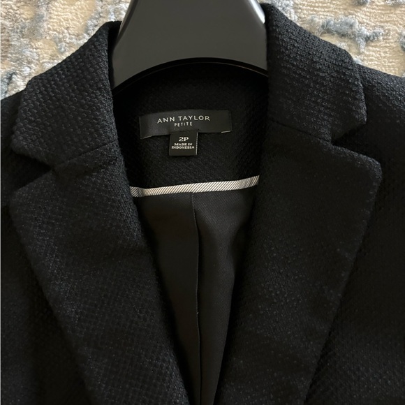 Black Textured Blazer Ann Taylor - Picture 2 of 2